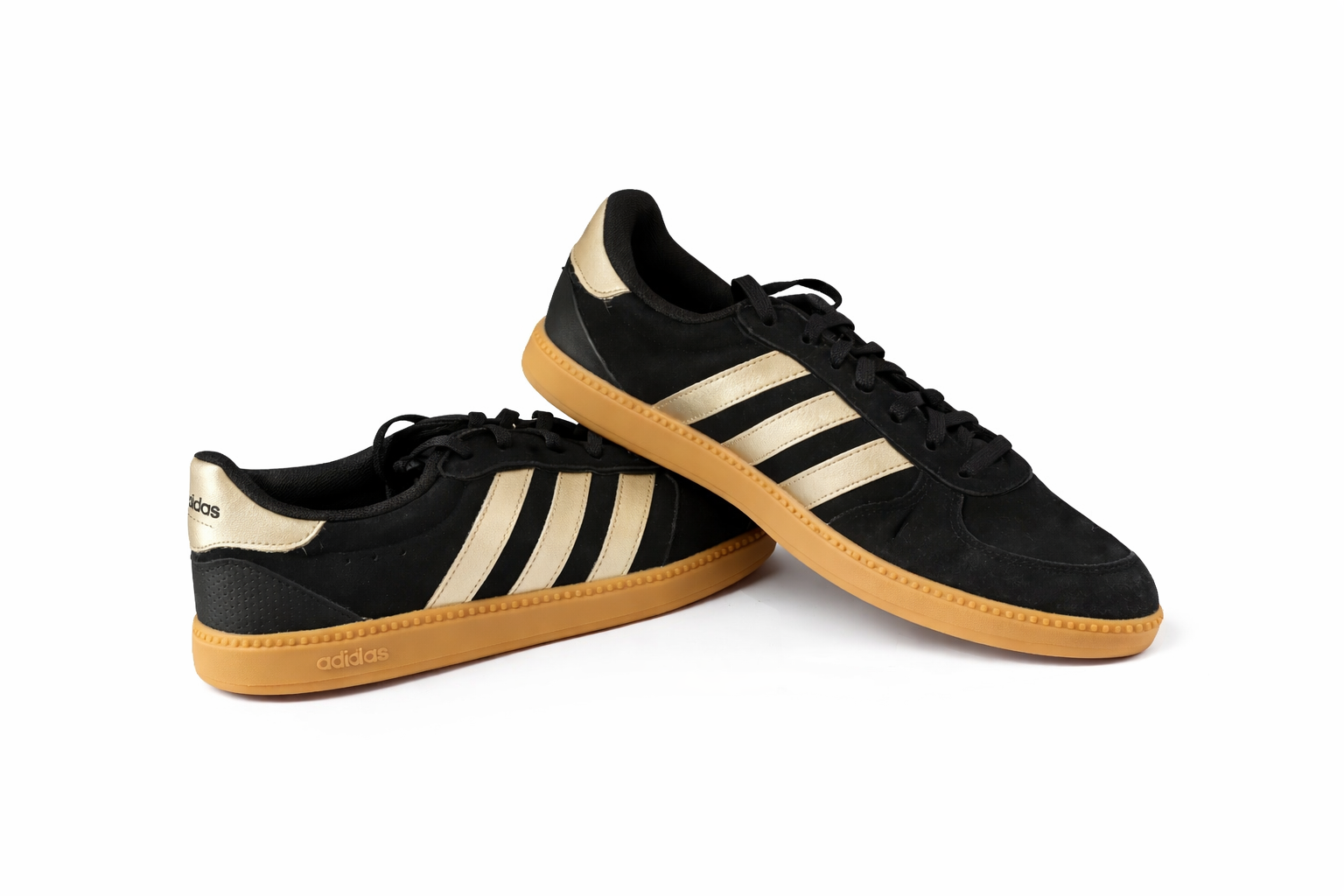 ADIDAS
WOMENS BREAKNET SLEEK SNEAKER