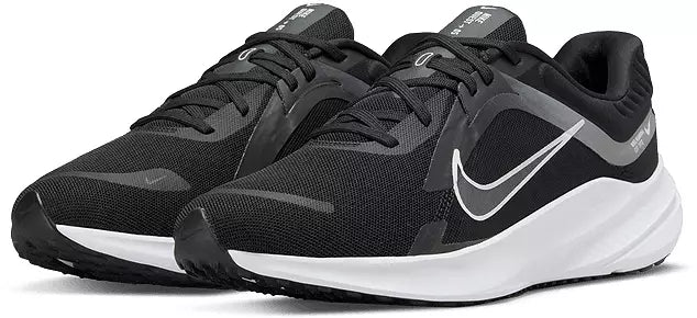Nike Men's Quest 5 Running Shoes